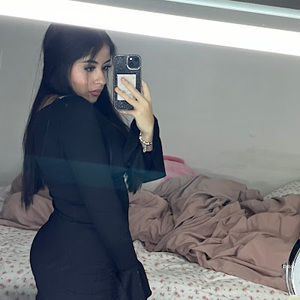 Meet your Posher, Emely